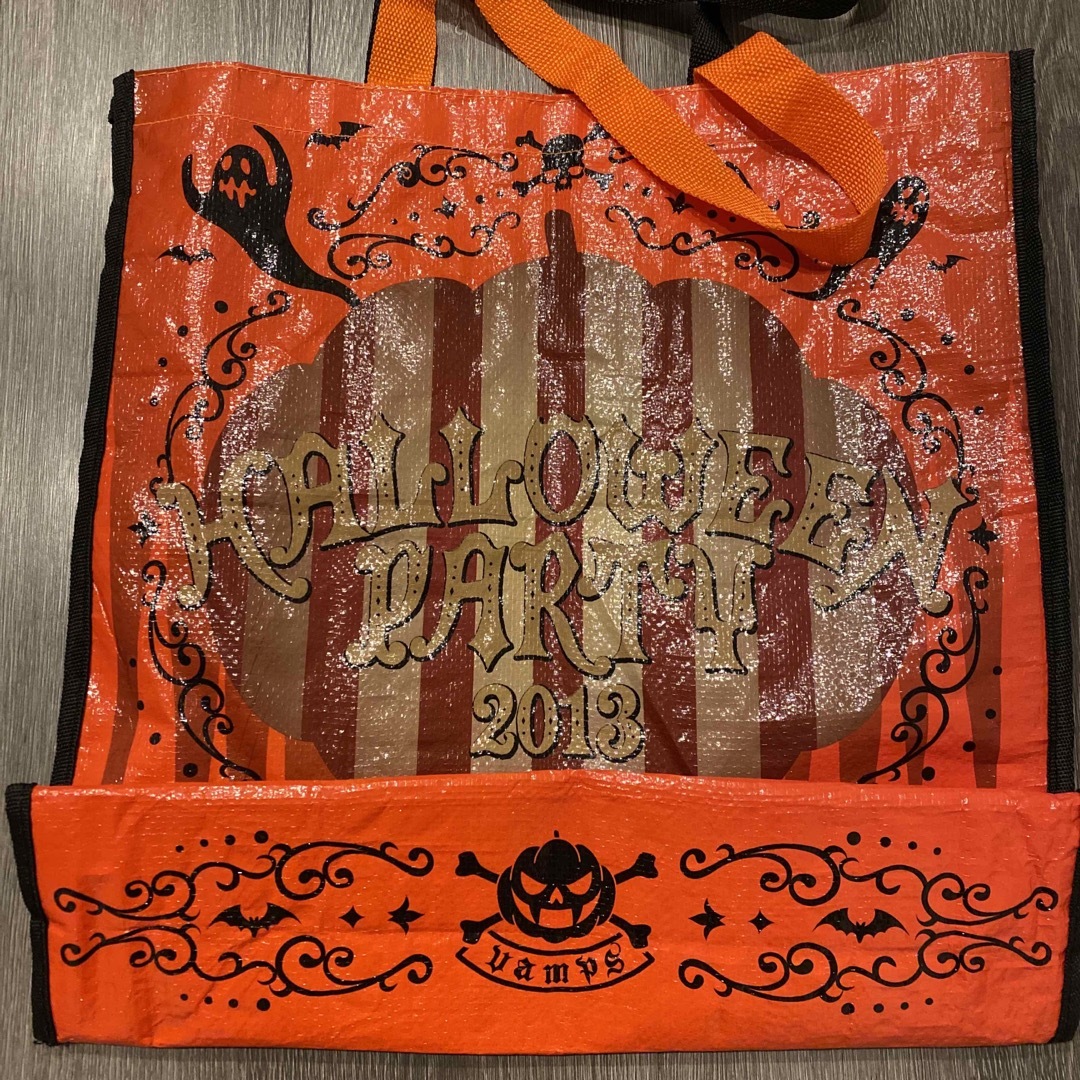 VAMPS Halloween Party トートバッグ エンタメ/ホビーのタレントグッズ(ミュージシャン)の商品写真