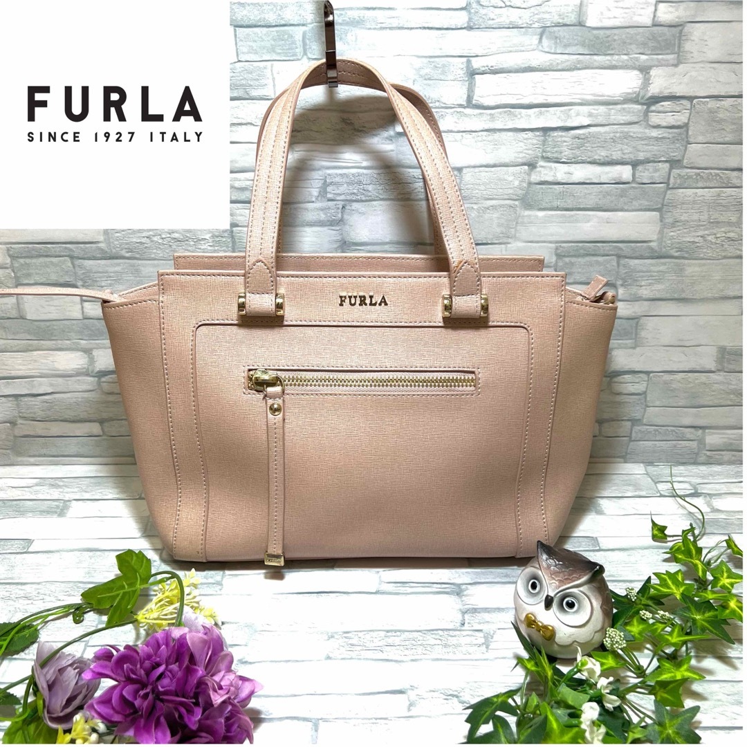 【美品】FURLA ギネブラ　ハンドバック　ピンク★