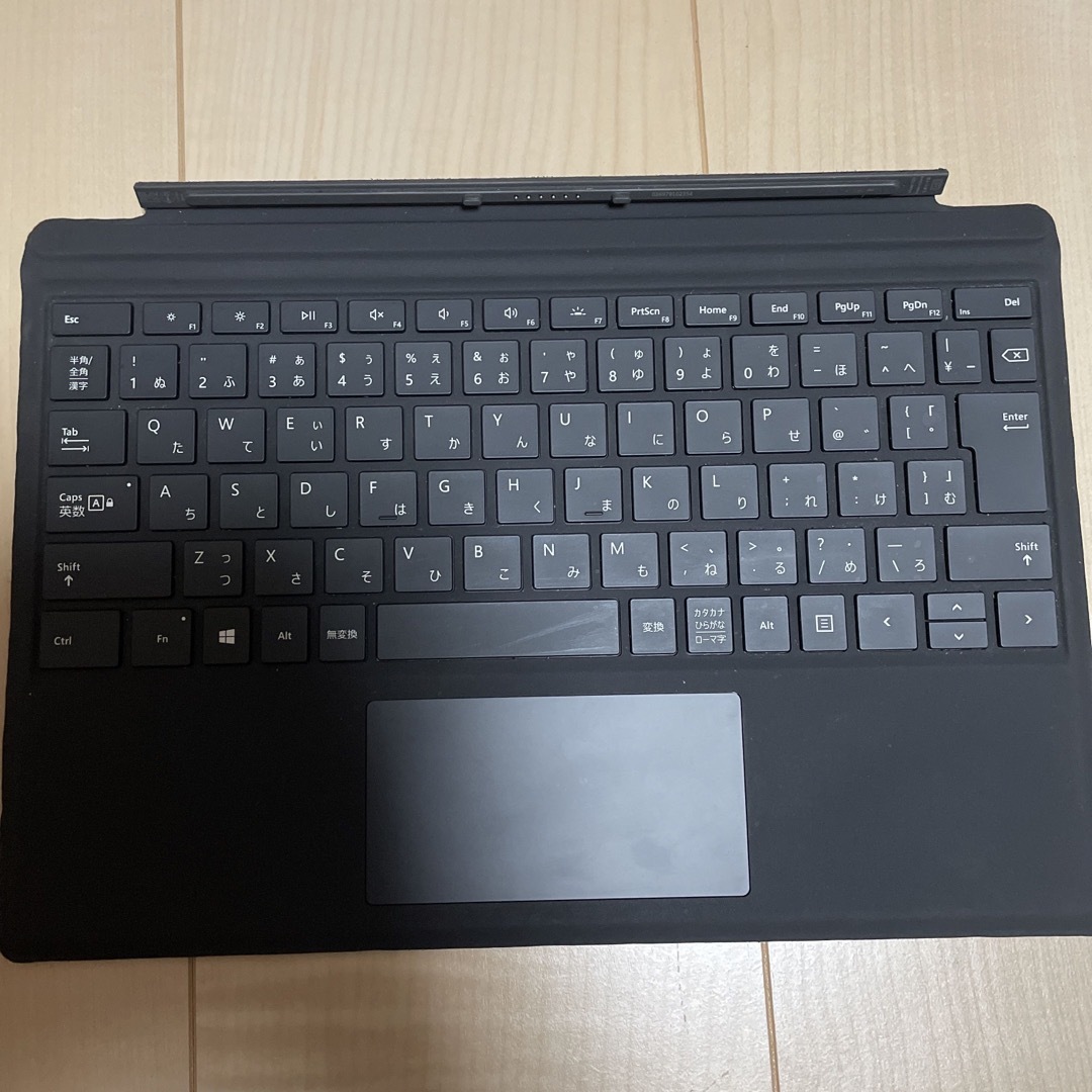 Surface pro タイプカバー 黒 スマホ/家電/カメラのPC/タブレット(PC周辺機器)の商品写真
