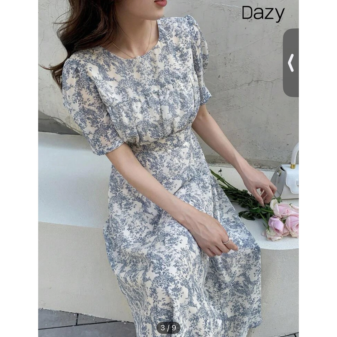 SHEIN DAZY オールオーバープリント　パフスリーブ　ドレス レディースのワンピース(ロングワンピース/マキシワンピース)の商品写真