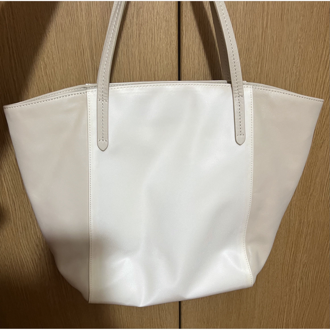 未使用品　クレージュ　ハンドバッグ トートバッグ　courreges