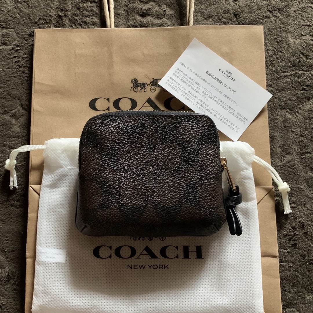 COACH(コーチ)のCOACH  コーチ　キーリング付きコインケース　カードケース レディースのファッション小物(コインケース)の商品写真