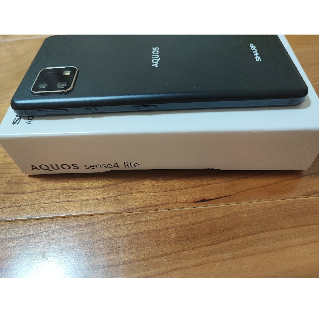 AQUOS sense4 lite ブラック 64 GB