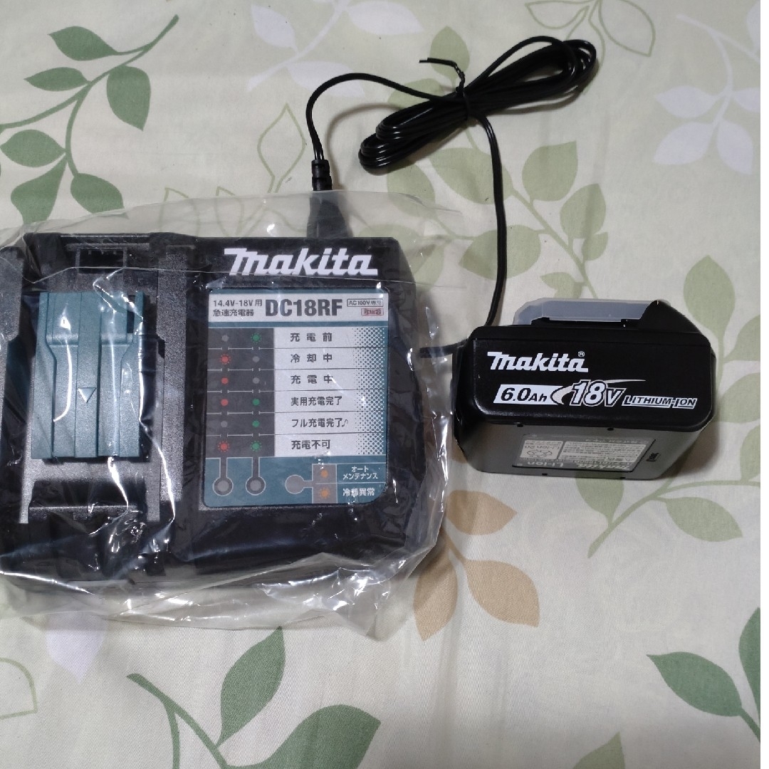 工具/メンテナンスmakita マキタ 純正バッテリー BL1860B 急速充電器 DC18RF