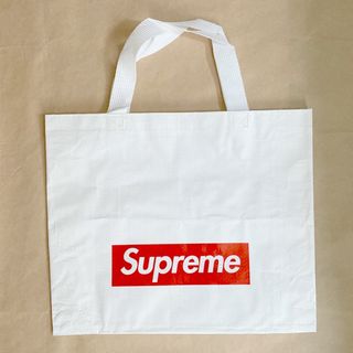 シュプリーム(Supreme)のsupreme ショッパー（小）(エコバッグ)