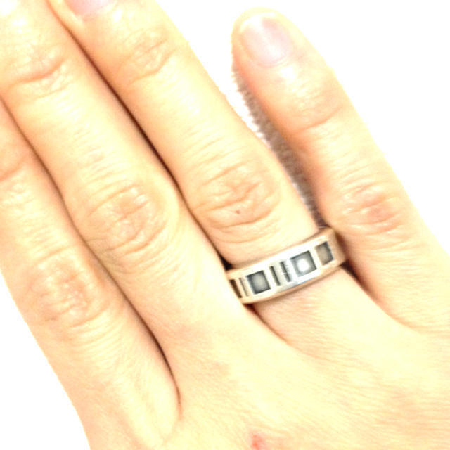 Tiffany & Co.(ティファニー)のアトラスリング【4/1最終値下げ‼】 レディースのアクセサリー(リング(指輪))の商品写真