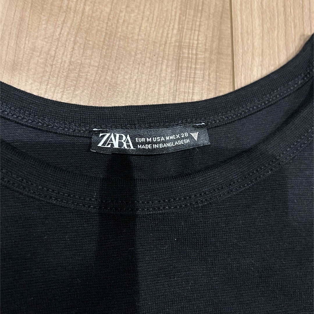 ZARA(ザラ)のZARA クロップドミニT ブラック Mサイズ レディースのトップス(Tシャツ(半袖/袖なし))の商品写真