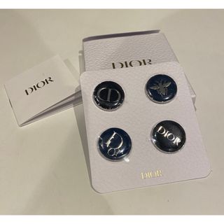 ディオール(Dior)のDIOR ピンバッジ非売品❤︎未使用(ノベルティグッズ)