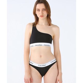 カルバンクライン(Calvin Klein)のカルバンクライン　上下セット　ワンショルダーブラレット&ショーツ　黒　下着　S(ブラ&ショーツセット)