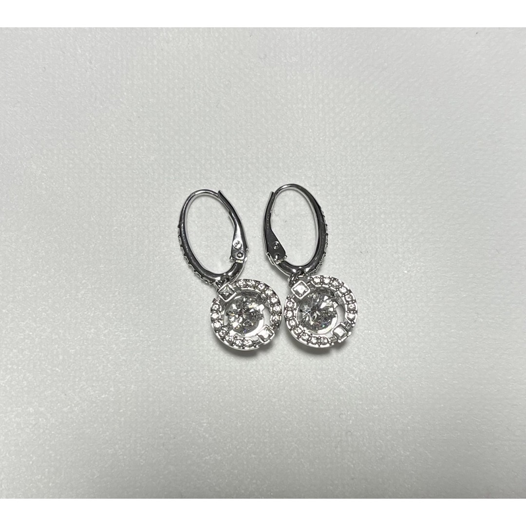 SWAROVSKI(スワロフスキー)のSwarovski Sparkling Dance レディースのアクセサリー(ピアス)の商品写真