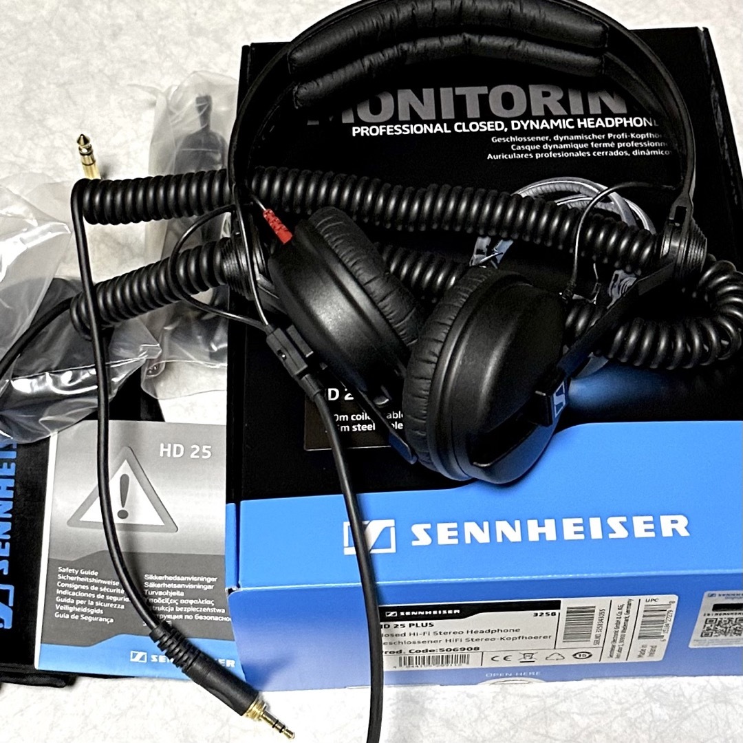 SENNHEISER(ゼンハイザー)ヘッドホン　HD 25 PLUS