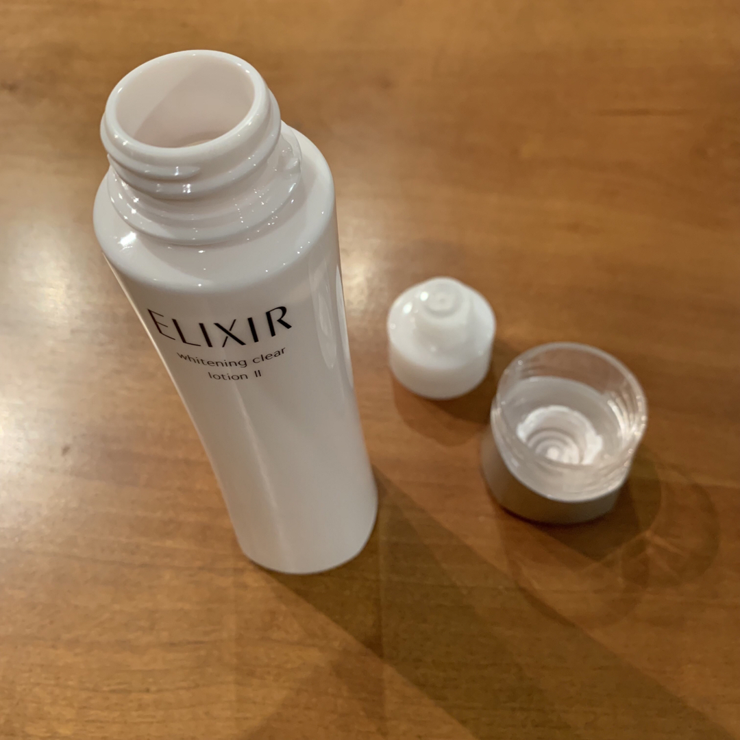 ELIXIR(エリクシール)のエリクシールホワイト クリアローションT II しっとり170㎖ 空ボトル コスメ/美容のスキンケア/基礎化粧品(化粧水/ローション)の商品写真