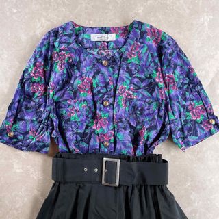 サンタモニカ(Santa Monica)のused レトロ 紫 花柄 ブラウス 古着 ヴィンテージ vintage(シャツ/ブラウス(半袖/袖なし))