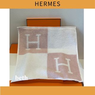 エルメス(Hermes)のHERMES ミニタオル　アヴァロン　ピンク　新品 正規品(タオル/バス用品)