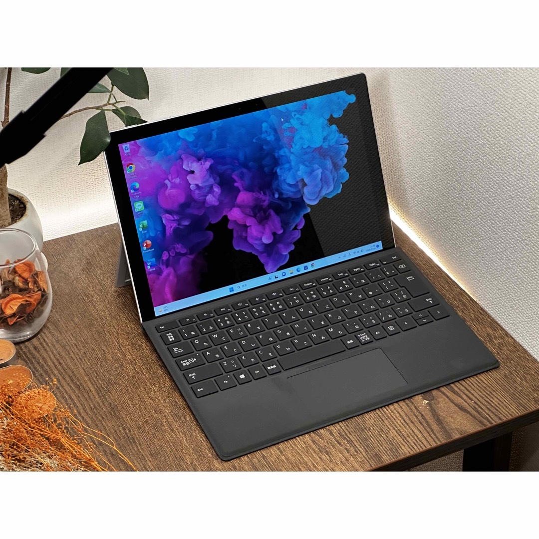 Microsoft - 準未使用 Surface Pro5 LTE Pro i5 8 SSD 256GBの通販 by ...