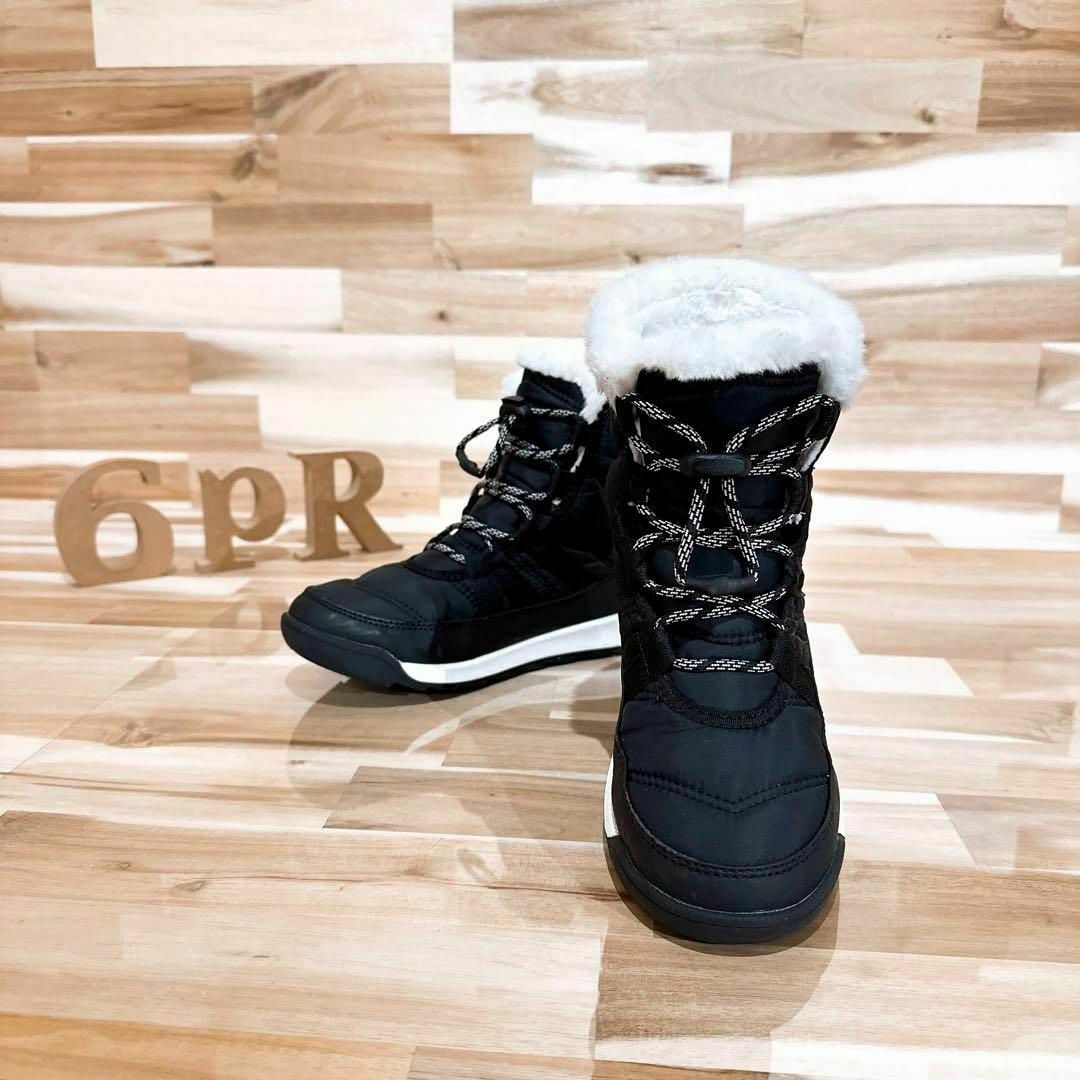 美品　Sorel スノーブーツ