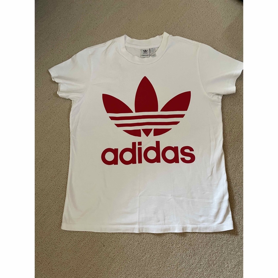 adidas(アディダス)のadidas ビッグロゴ　Tシャツ メンズのトップス(Tシャツ/カットソー(半袖/袖なし))の商品写真