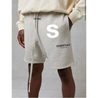 春    SSENSE  購入    新品(ショートパンツ)