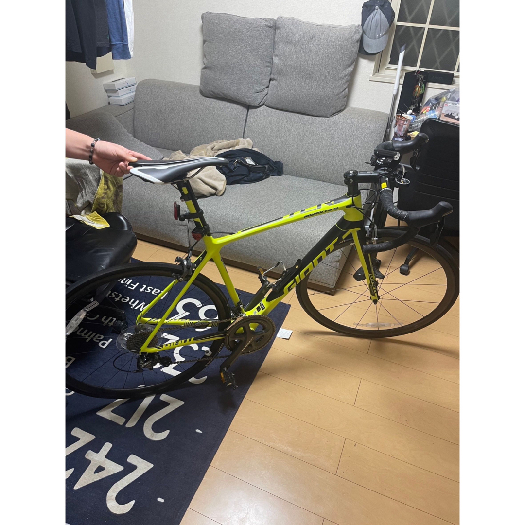 Giant(ジャイアント)のばってぃ様専用GIANT TCR ADVANCED SL 2 Mサイズ スポーツ/アウトドアの自転車(自転車本体)の商品写真