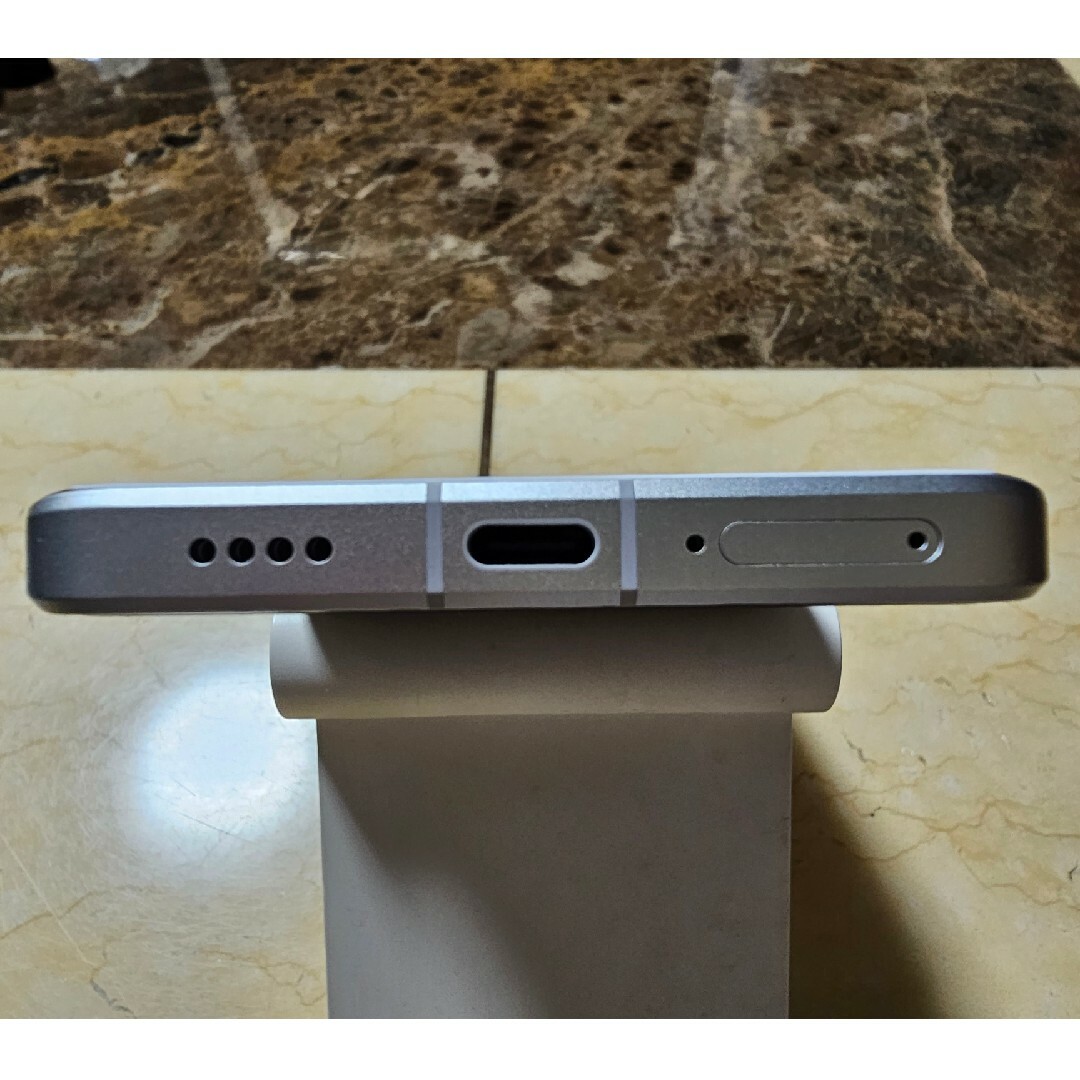Xiaomi 13 Ultra 16+512GB White グローバルROM済 Xiaomi 13 Ultra 16+512GB White グローバルROM済