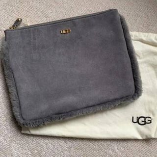 アグ クラッチ(レディース)の通販 43点 | UGGのレディースを買うならラクマ UGG ジェネビーブクラッチ