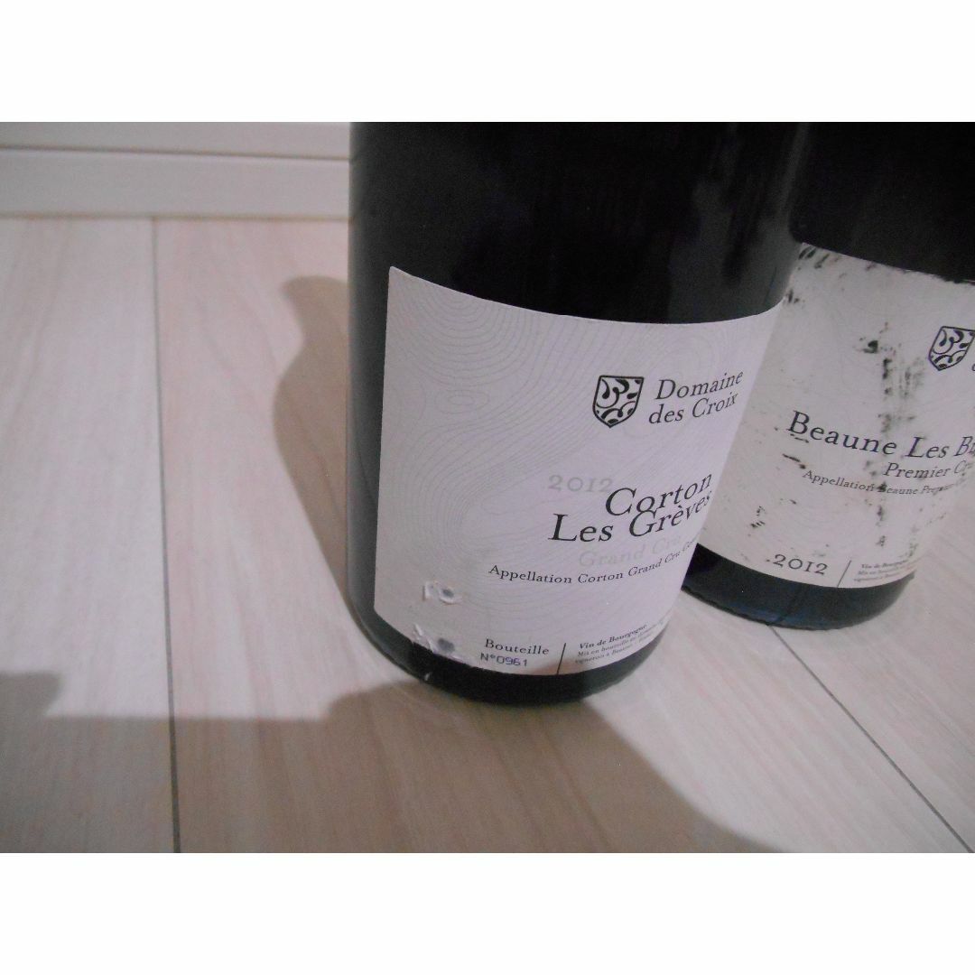 クール便送料込 クロワ2012年コルトン・レ・グレーヴのセット 食品/飲料/酒の酒(ワイン)の商品写真
