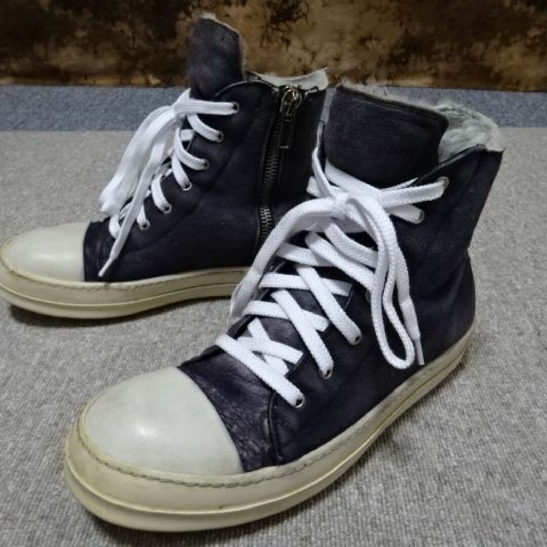 Rick Owens(リックオウエンス)の(定価22万)Rick Owensリックオウエンス・ムートンラモーンズスニーカー メンズの靴/シューズ(スニーカー)の商品写真