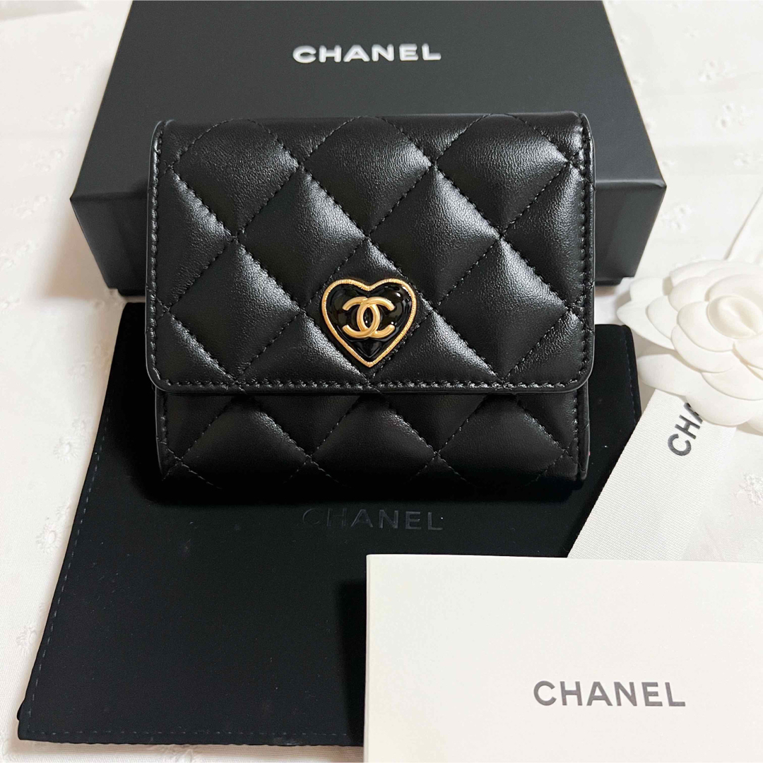 ショルダーバッグCHANEL 未使用　専用