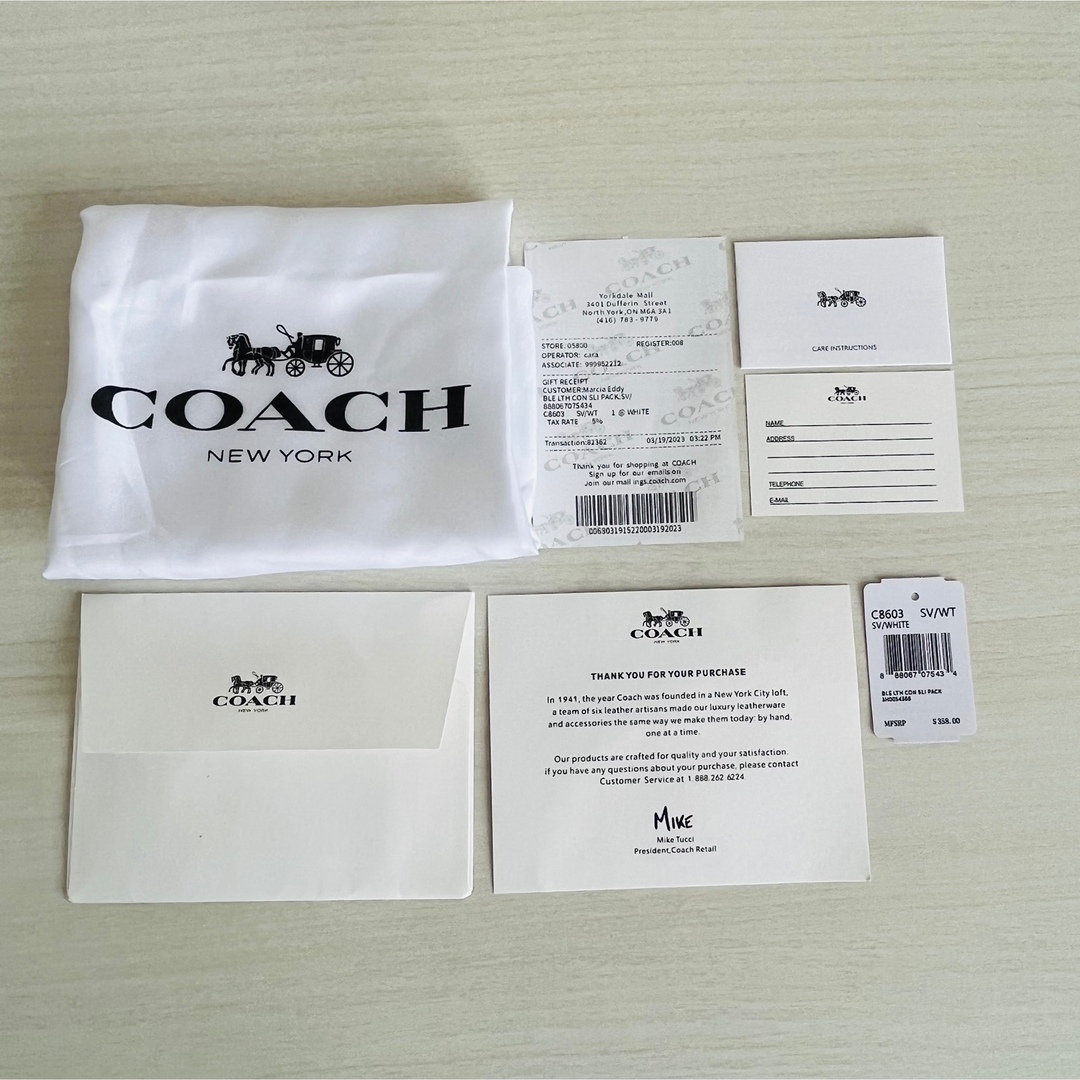 coach ホワイト　リュック