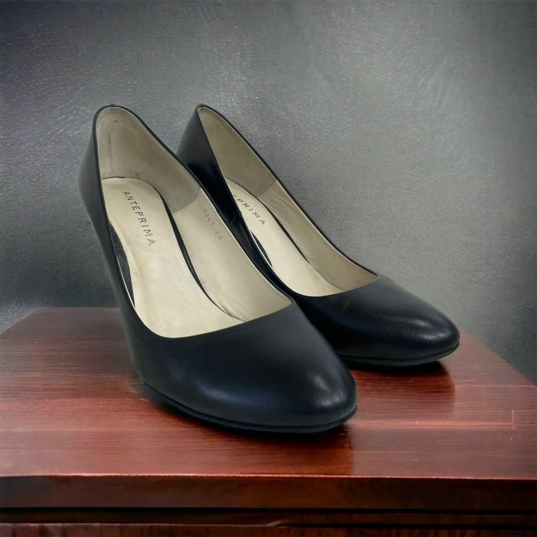 ANTEPRIMA(アンテプリマ)のANTEPRIMA アンテプリマ ラウンドトゥパンプス ブラック 24cm レディースの靴/シューズ(ハイヒール/パンプス)の商品写真