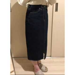 アズールバイマウジー(AZUL by moussy)のアズールバイマウジーデニムスカート(ひざ丈スカート)