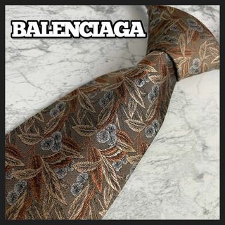 バレンシアガ(Balenciaga)の美品 BALENCIAGA バレンシアガ ネクタイ柄物 総柄 シルク100%(ネクタイ)