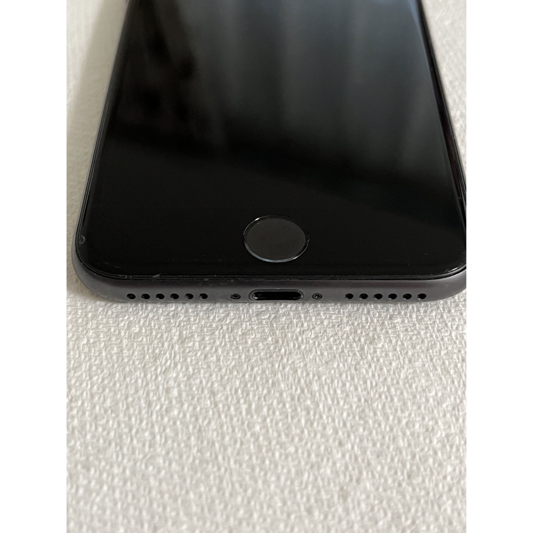 　iPhone8 64GB ブラック(simフリー) スマホ/家電/カメラのスマートフォン/携帯電話(スマートフォン本体)の商品写真