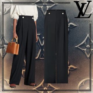 ヴィトン(LOUIS VUITTON) カジュアルパンツ(レディース)の通販 56点