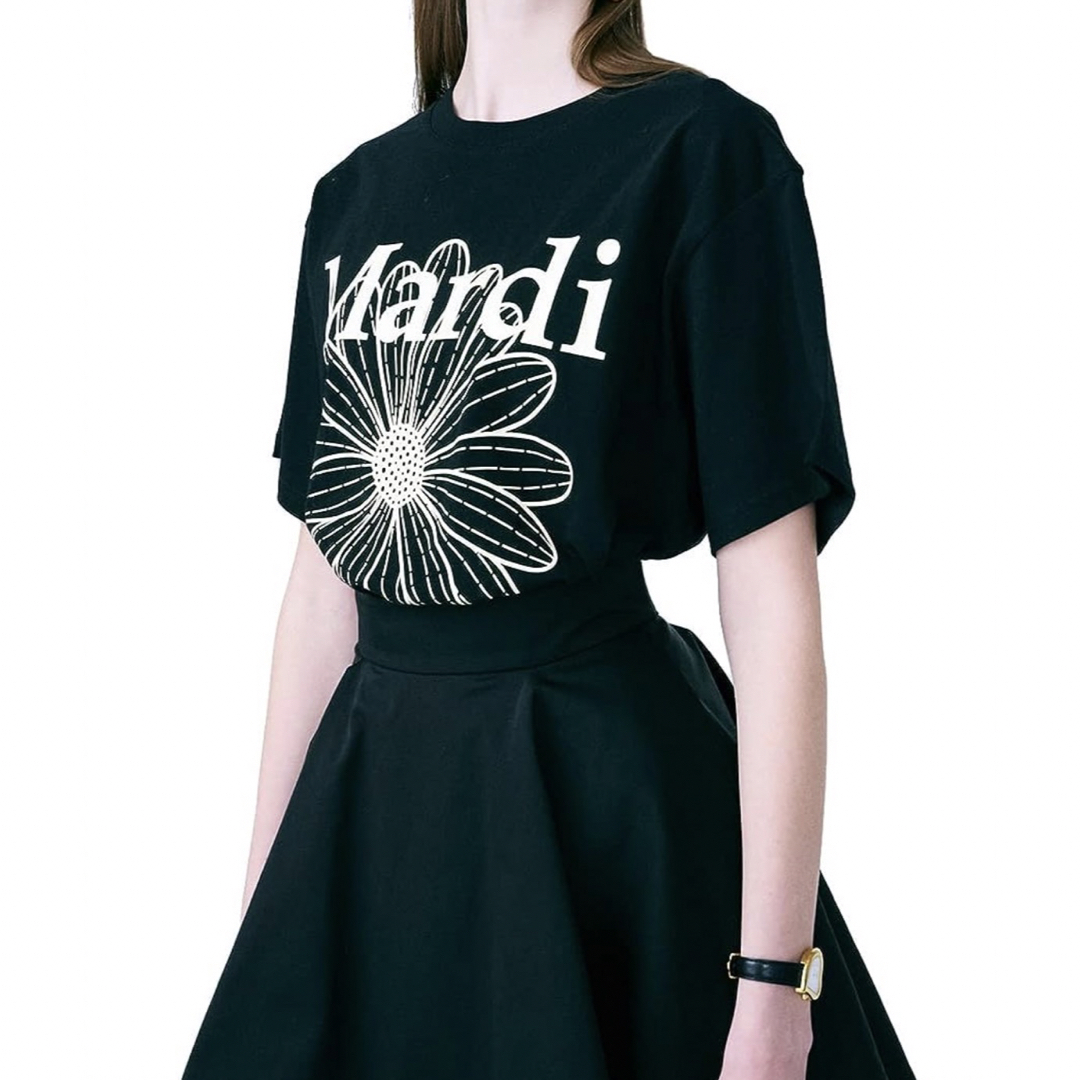 dholic(ディーホリック)のmardi mercredi マルディメクレディ FLOWER TSHIRT レディースのトップス(Tシャツ(半袖/袖なし))の商品写真