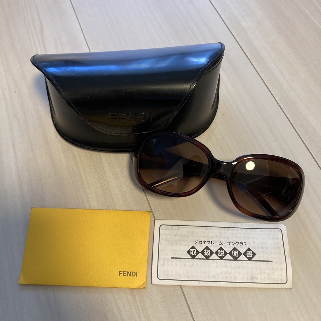 FENDI サングラス