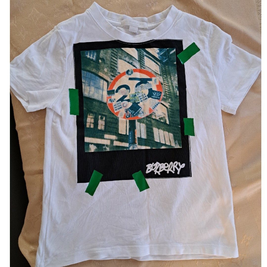 BURBERRY(バーバリー)のBURBERRY　キッズTシャツ キッズ/ベビー/マタニティのキッズ服男の子用(90cm~)(Tシャツ/カットソー)の商品写真