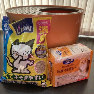アイリスオーヤマ(アイリスオーヤマ)の猫トイレ　美品　おまけ2品付き(猫)