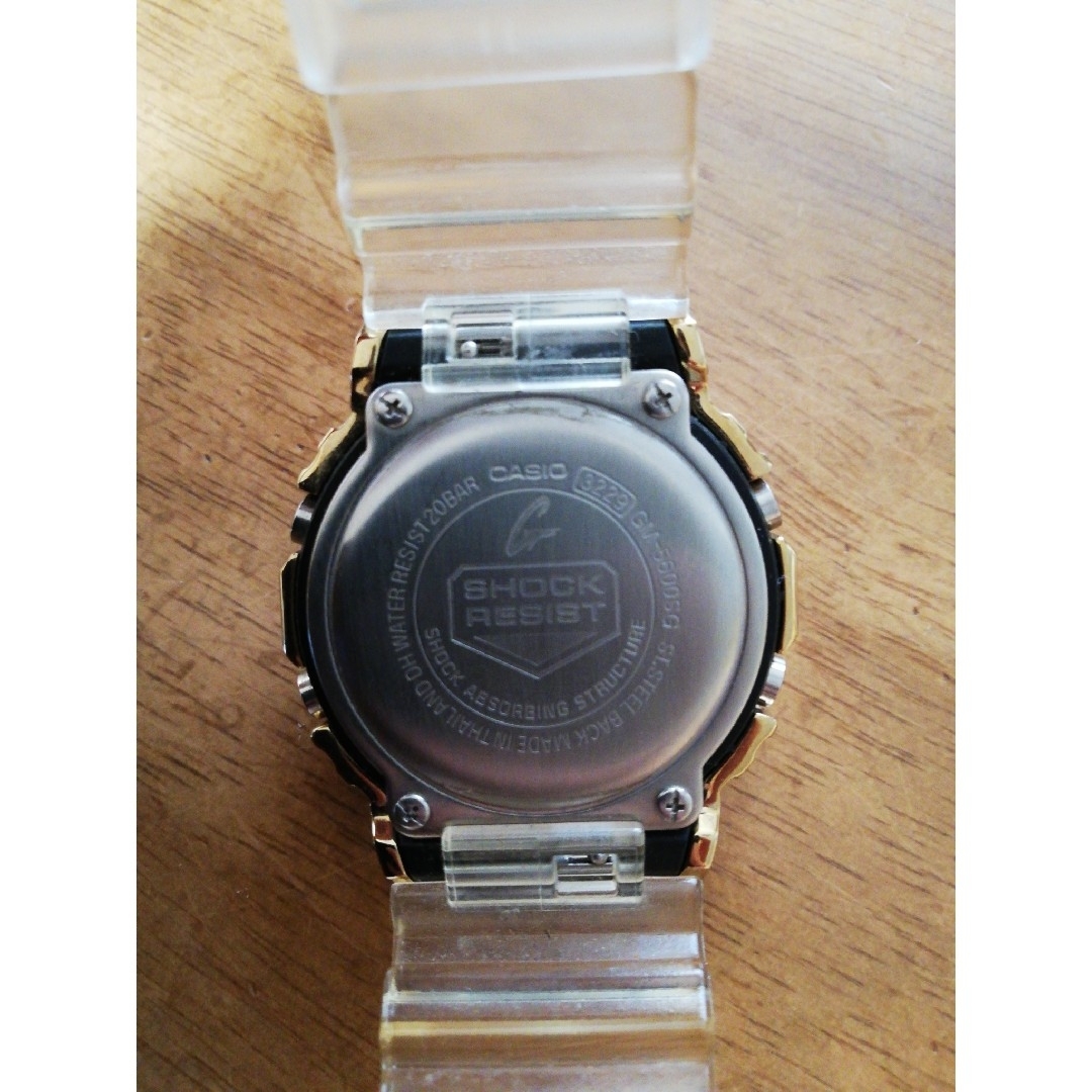 G-SHOCK(ジーショック)の定価28,600円【G-SHOCK】GM-5600sg メタルカバードスケルトン メンズの時計(腕時計(デジタル))の商品写真