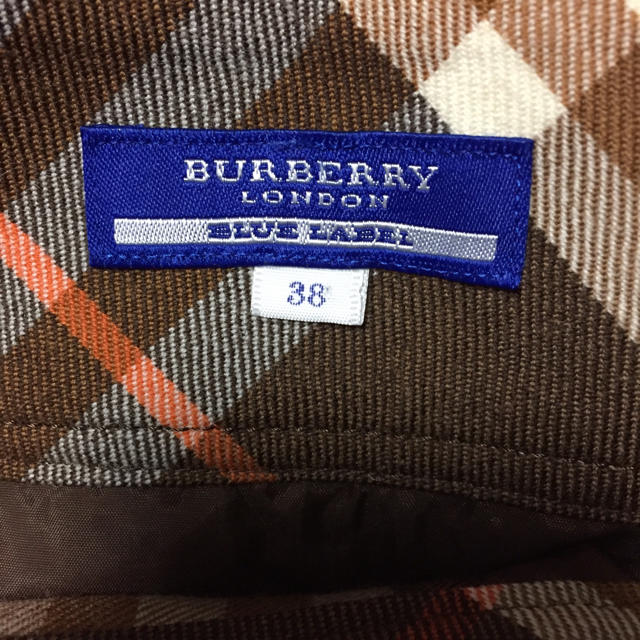 BURBERRY(バーバリー)のバーバリースカート レディースのスカート(ひざ丈スカート)の商品写真