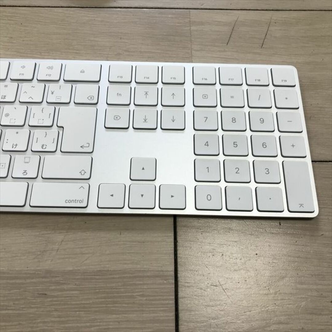 Apple - 純正 Apple Magic Keyboard（テンキー付き）日本語 A1843の ...