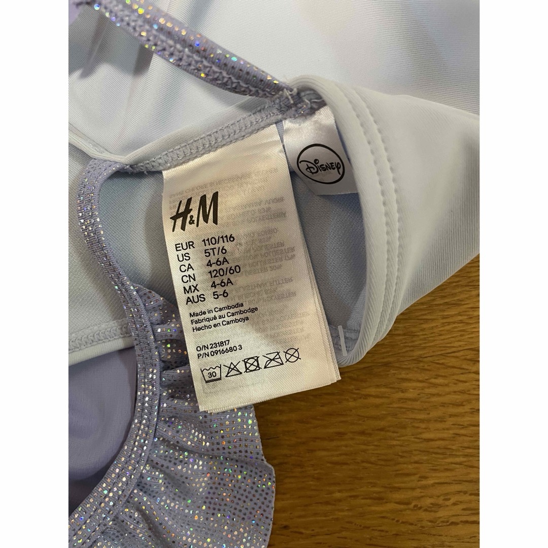 H&M(エイチアンドエム)のH＆M 水着　120 キッズ/ベビー/マタニティのキッズ服女の子用(90cm~)(水着)の商品写真