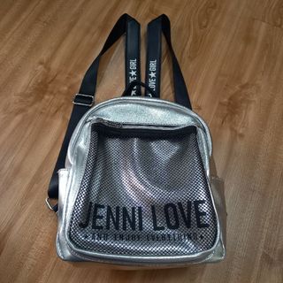 ジェニィラブ(JENNI love)のジェニーラブ　シルバーリュック(リュックサック)