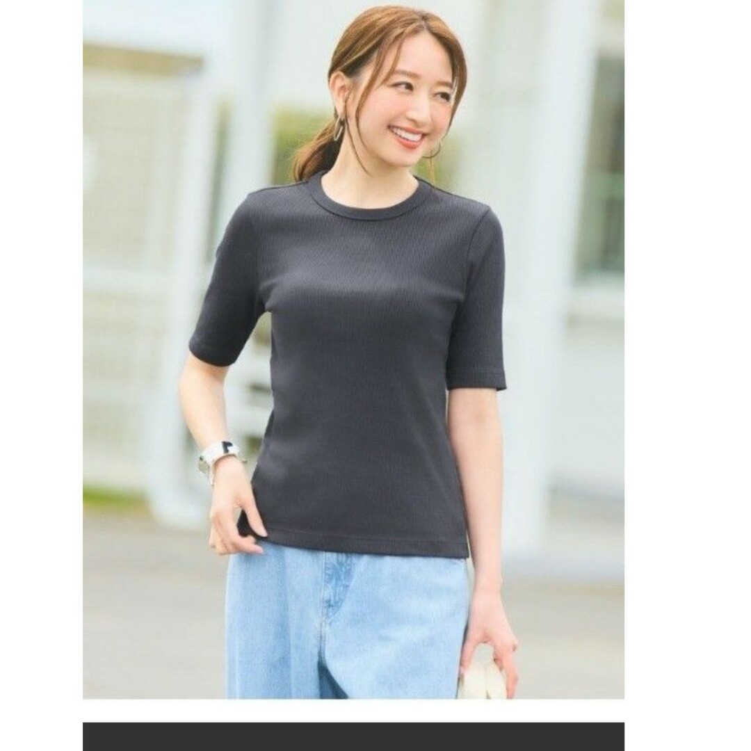 UNIQLO(ユニクロ)のユニクロ　リブクルーネックT 　グレー　XL レディースのトップス(カットソー(半袖/袖なし))の商品写真