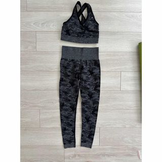 ジムシャークGYMSHARKレギンス美尻aloヨガ筋トレluluジム　ピラティス