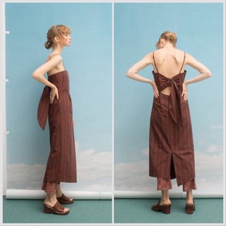 ランドワーズ(LANDWARDS)の【完売・美品】20SS LEINWANDE I Line Slit Dress(ロングワンピース/マキシワンピース)