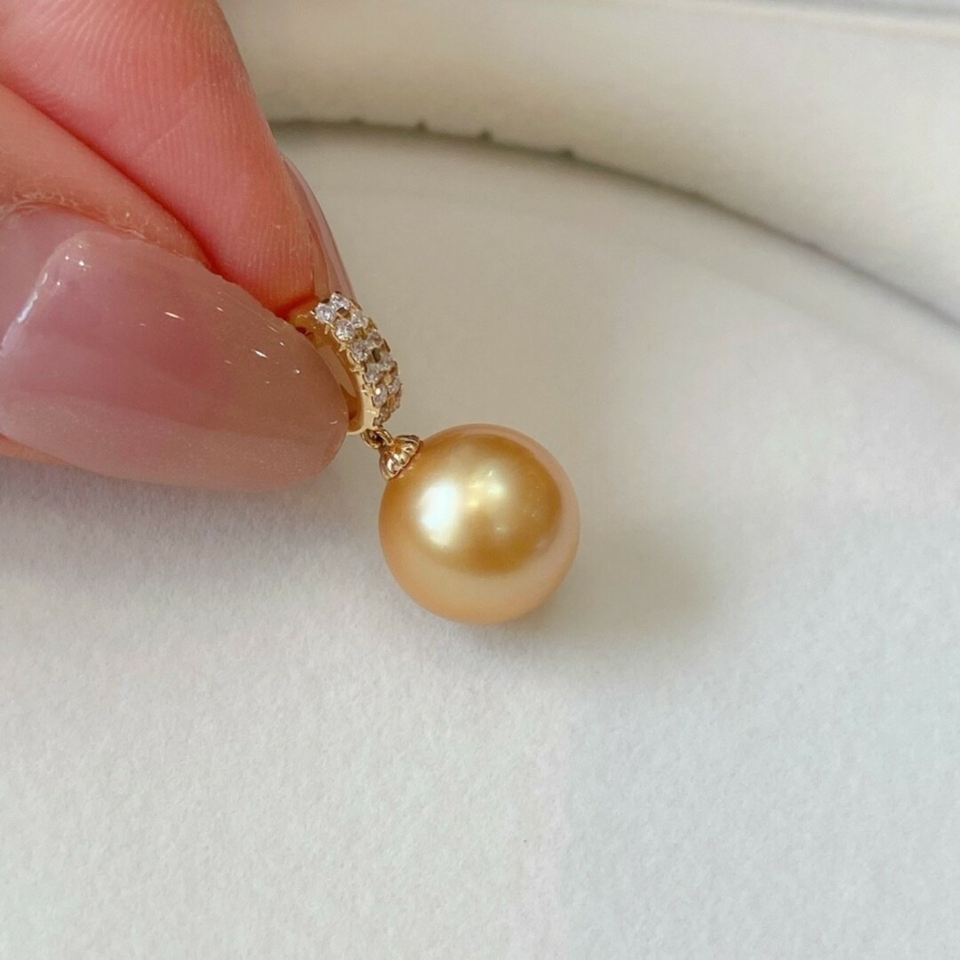 【高級】南洋真珠　ダイヤモンド付きペンダントトップk18
