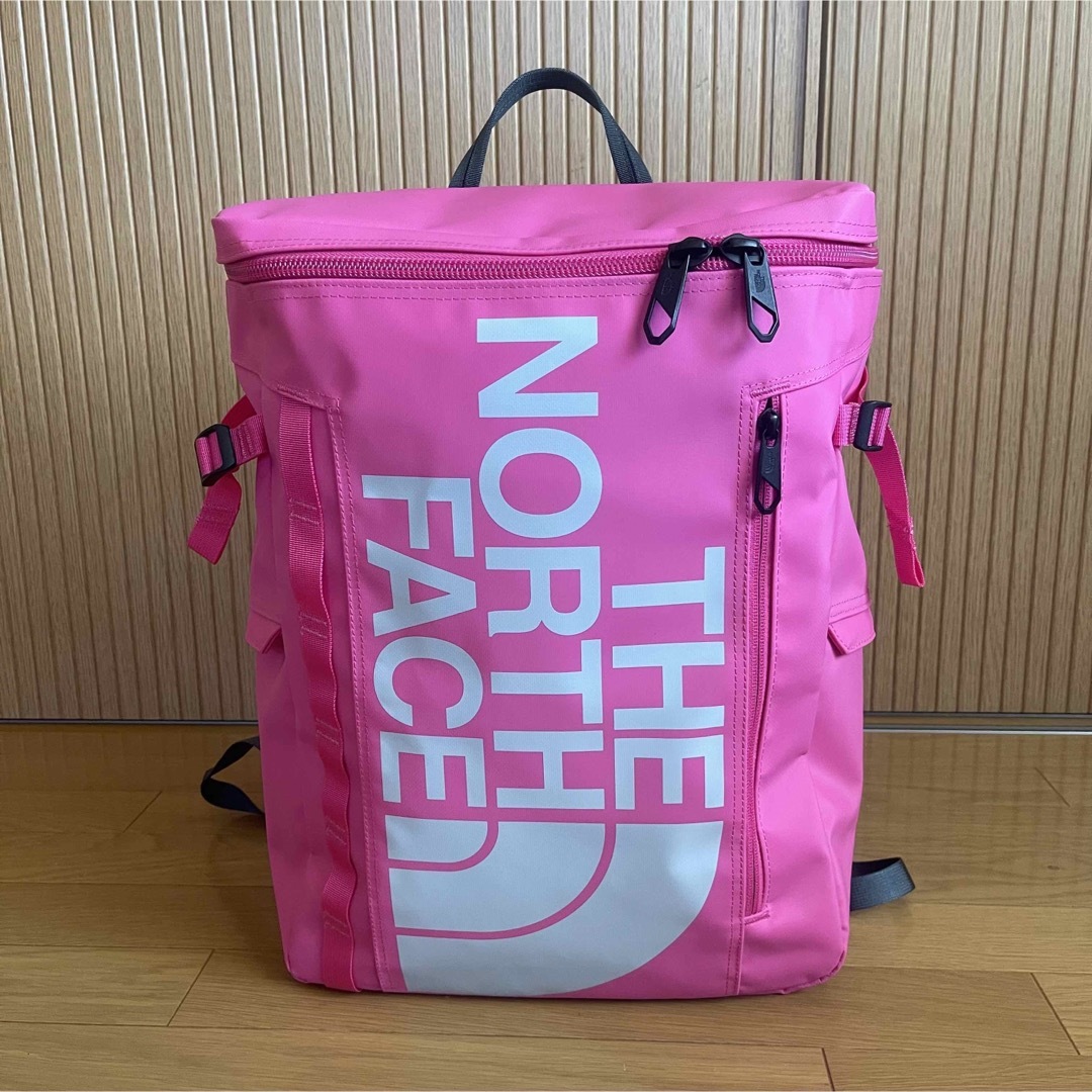 The north face 限定　希少なピンク色