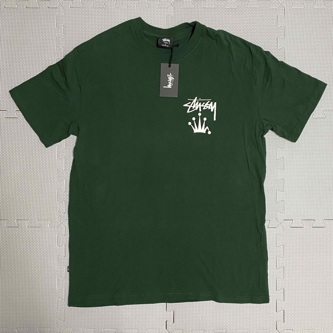 STUSSY(ステューシー)の海外限定　STUSSY　ステューシー　ストック　クラウン　Tシャツ　グリーン　M メンズのトップス(Tシャツ/カットソー(半袖/袖なし))の商品写真