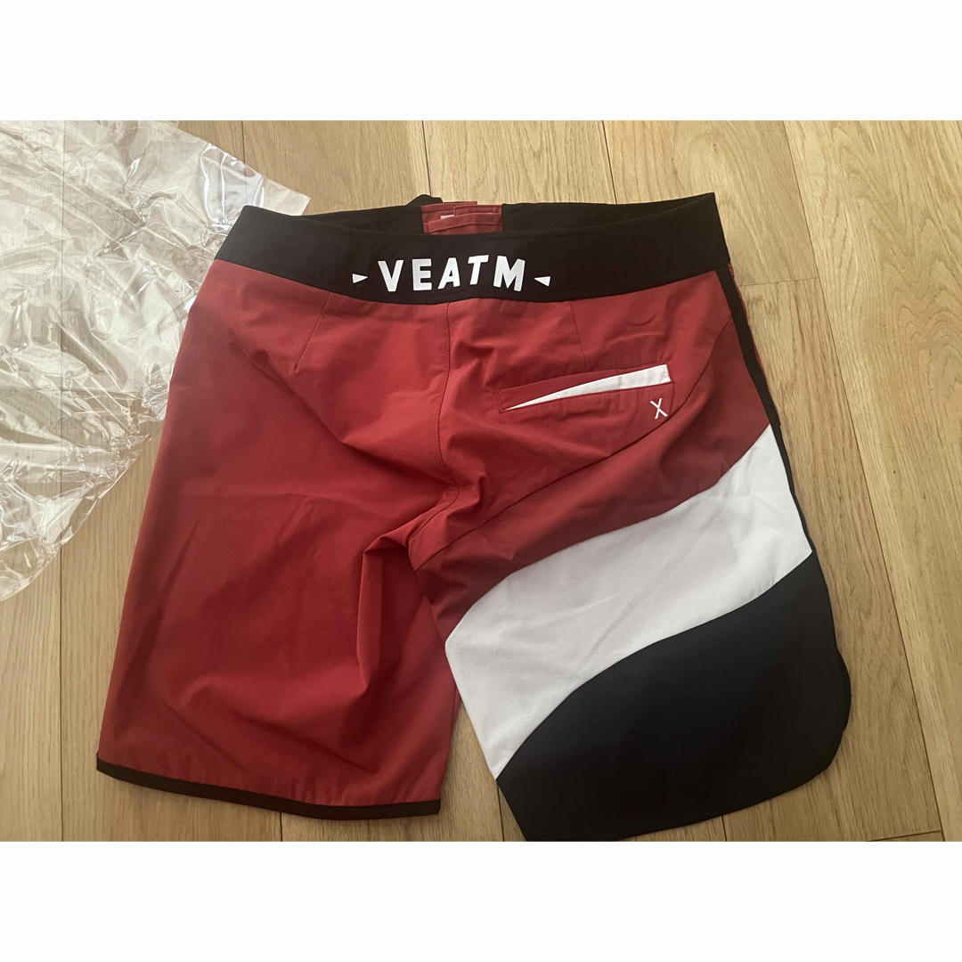 VEATM SURF SHORTSREDビートムサーフパンツの通販 by まつ's shop